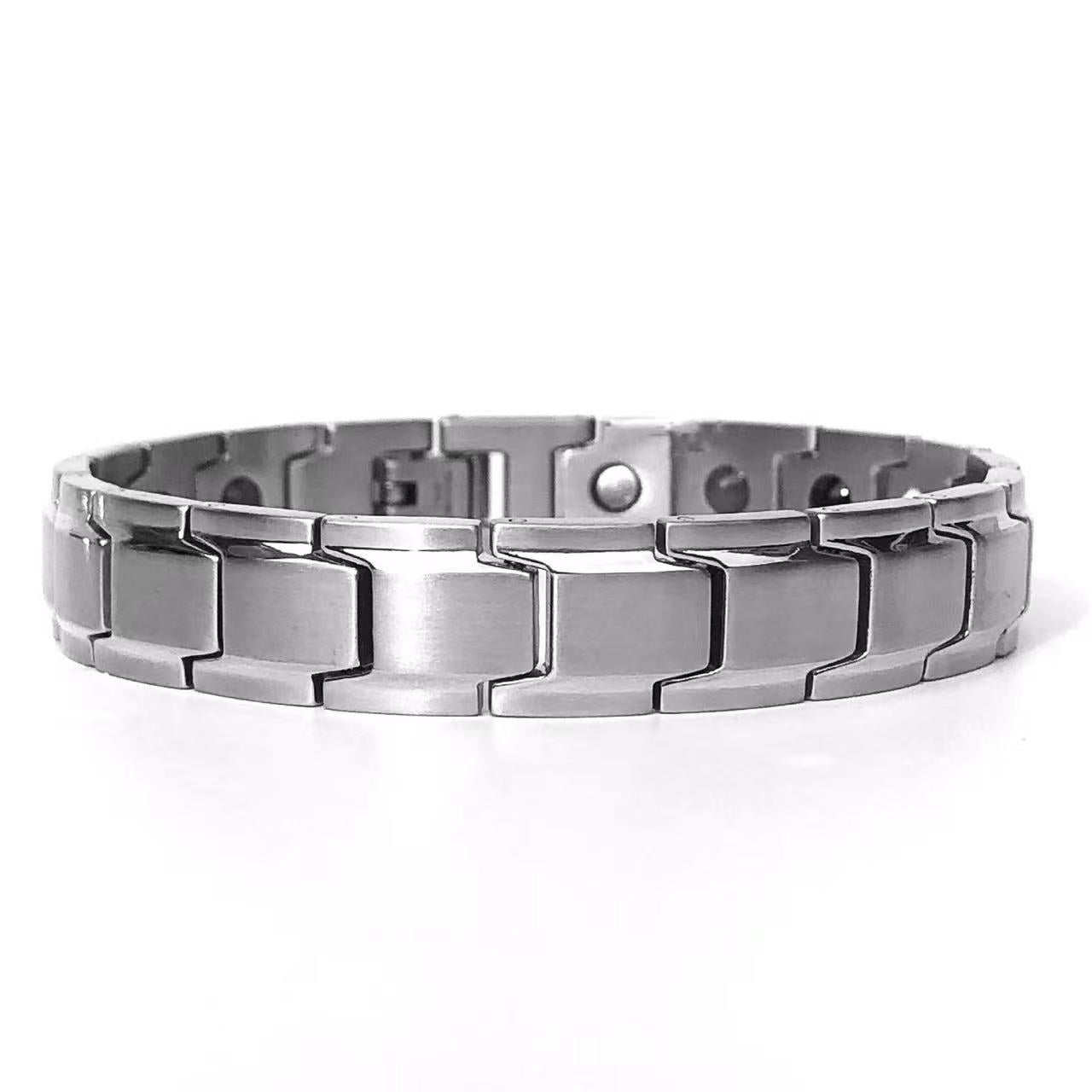 DUDDOO Bracelets - Model No. D-8010 Silver